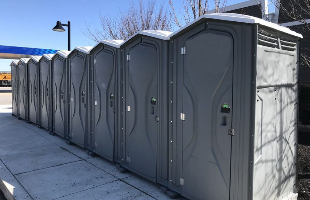 Portable restrooms for emergency relief on the PN turnpike